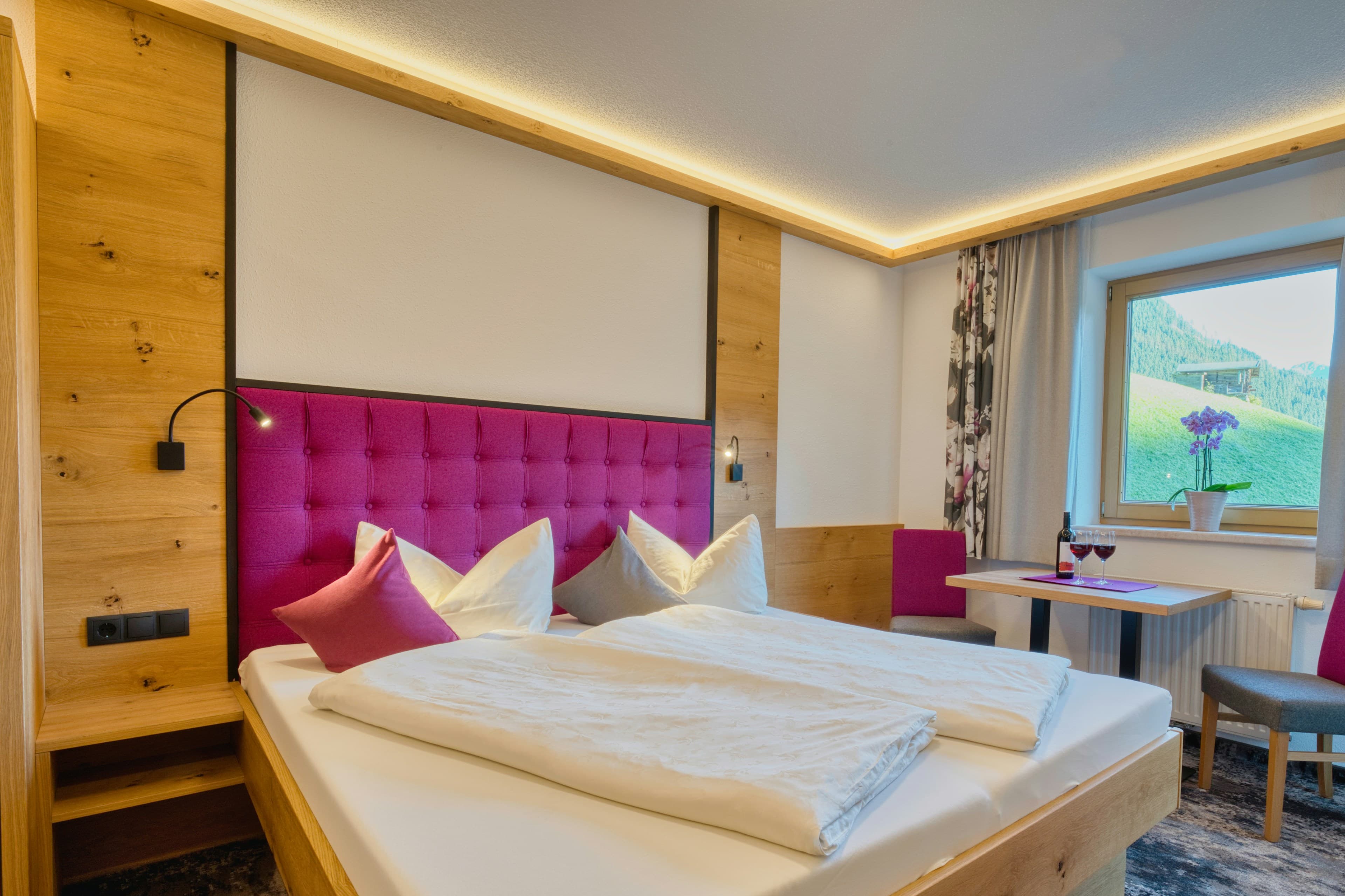 Hotel-Resort-Guest House